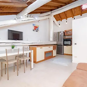 Appartamento Bergamo 24 Apartament