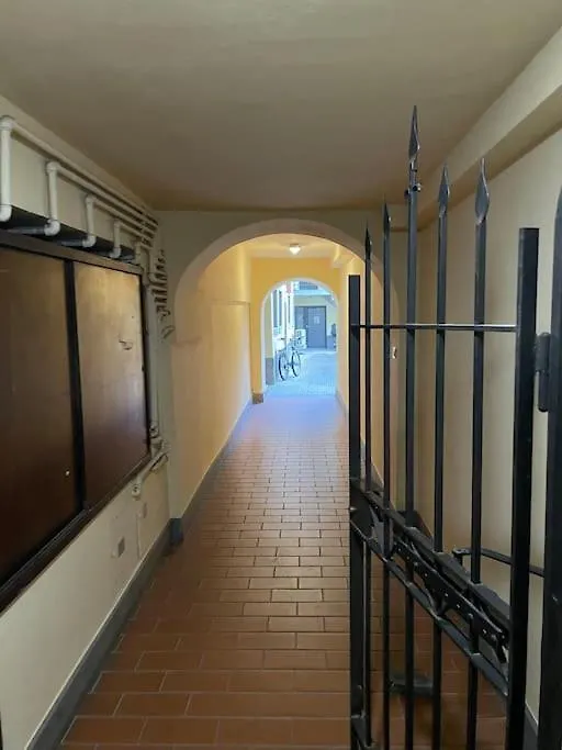 Apartament Accademia Love Bergamo 0*,